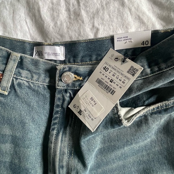 Zara High Rise Wide Jeans - Picture 3 of 5